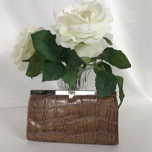 🔥Brown Croc Print Clutch